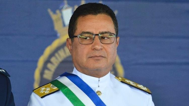 O ent&atilde;o comandante da Marinha, almirante Almir Garnier (foto), manifestou-se favoravelmente ao plano golpista, segundo Cid | Imagem: Valter Campanato/Ag&ecirc;ncia Brasil
