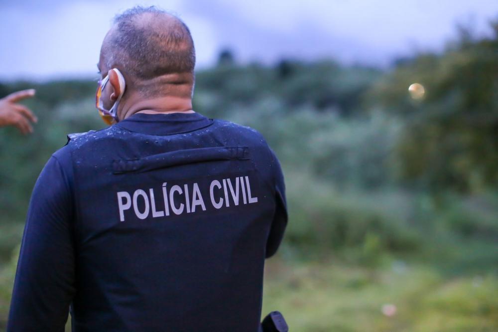 Estudante acusado de perseguir jornalistas na internet é preso em Teresina