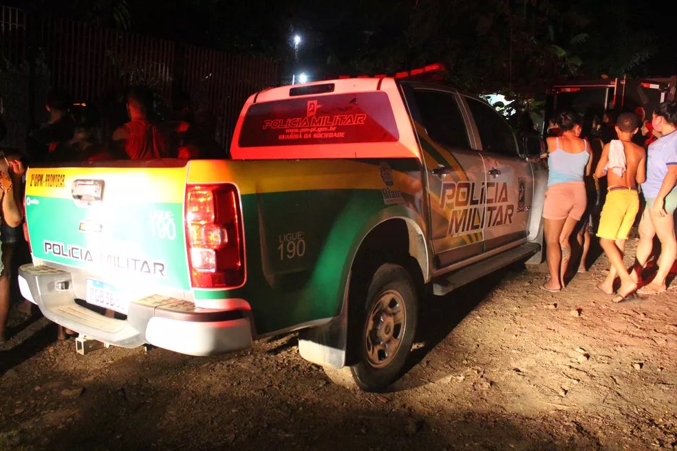 Criança é baleada na cabeça durante arraiá; pai era o alvo dos bandidos