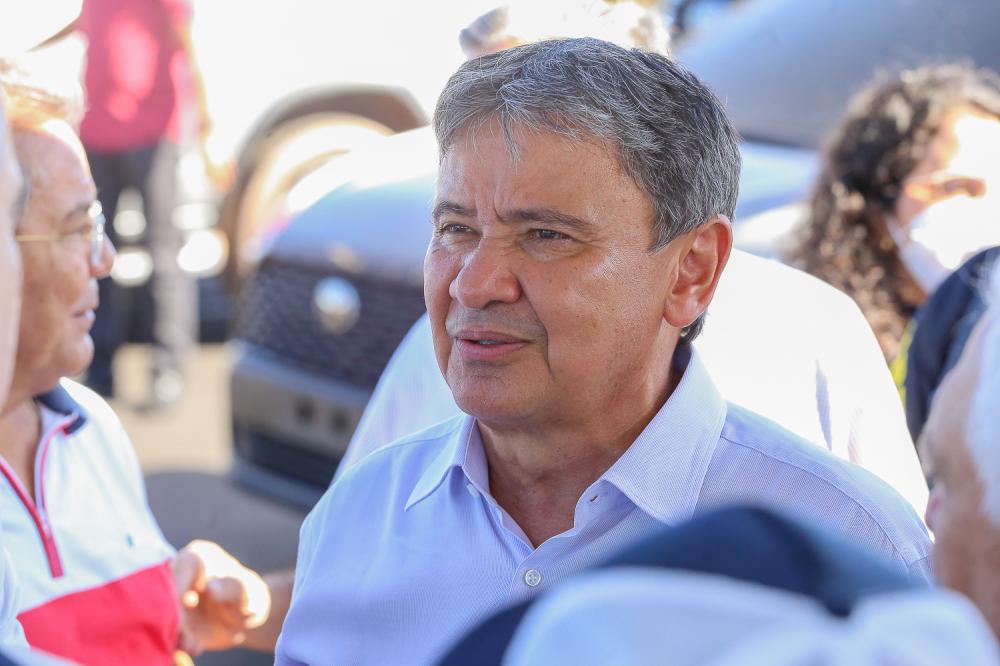Wellington Dias coordena auxílio a vítimas de chuvas em Alagoas