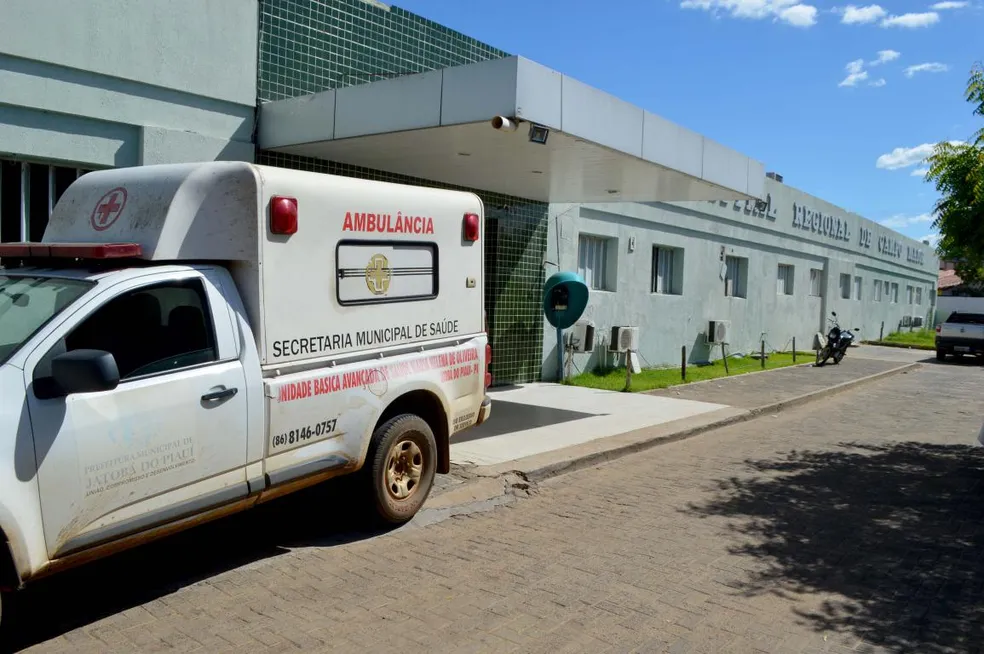 Mulher é esfaqueada e fica gravemente ferida; ex-companheiro é suspeito