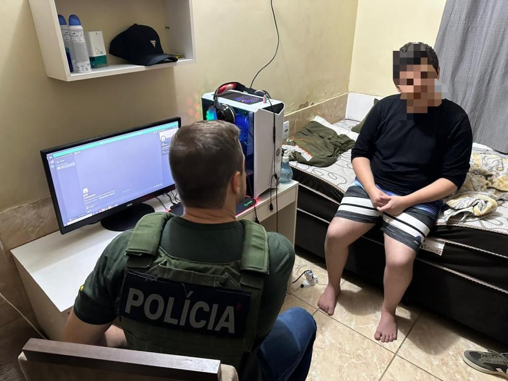 Polícia apreende adolescente por apologia ao nazismo no Piauí
