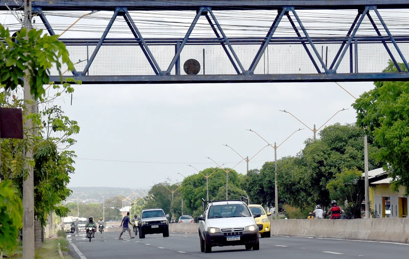 Criança morre atropelada por motocicleta na BR-316, em Teresina