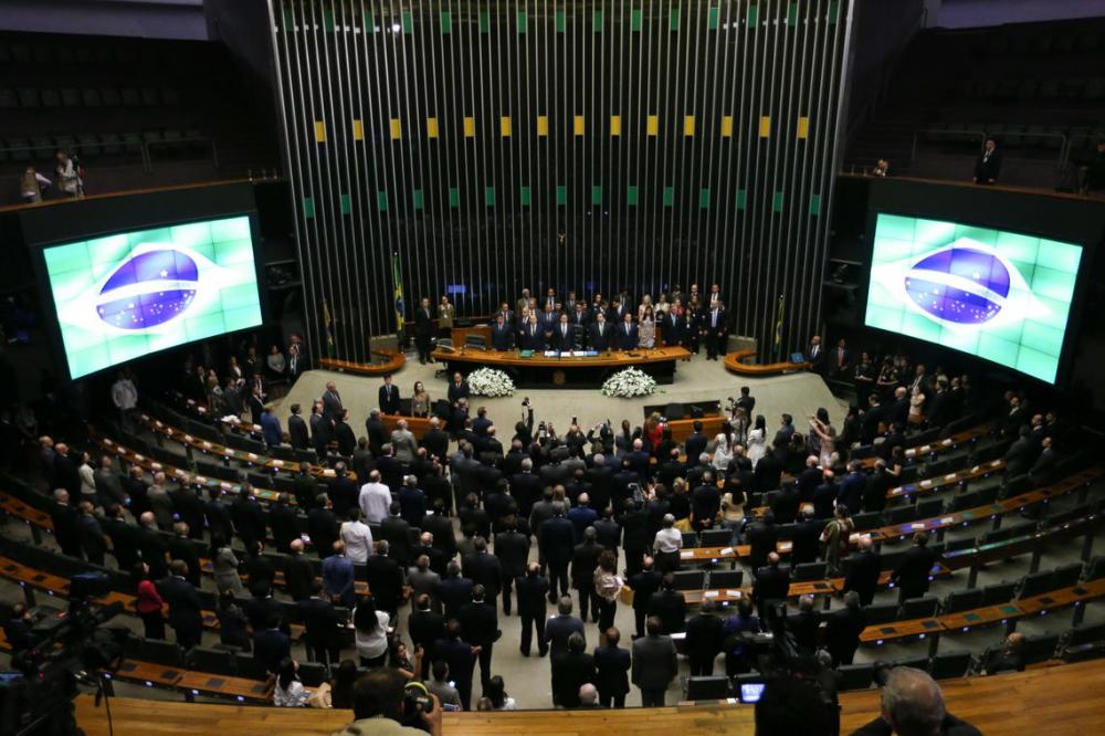 Congresso inicia ano legislativo com 27 medidas provisórias na fila