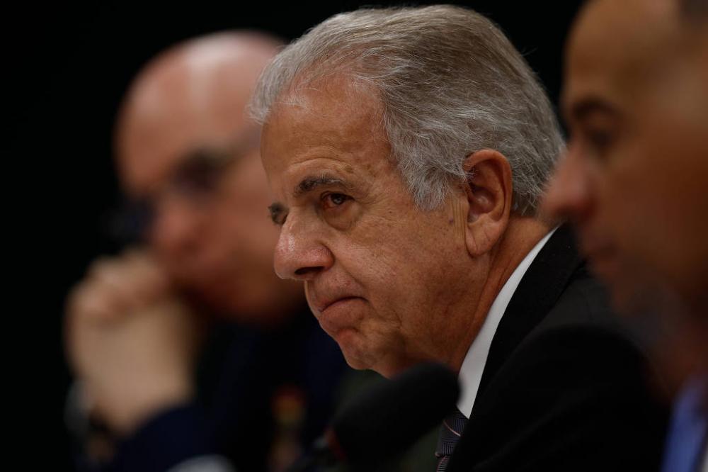O ministro da Defesa, José Mucio Monteiro, e os comandantes das Forças Armadas. - Pedro Ladeira-17.Mai.23/Folhapress