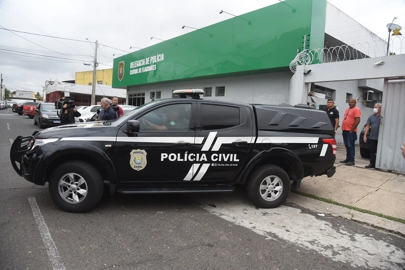 Após 12 anos, mulher é presa acusada de participação na morte do ex-marido