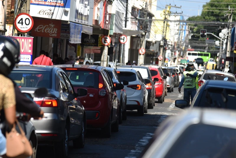 Condutor com taxas em dia pode ter 