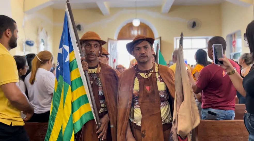 Ofício do vaqueiro é passado por gerações e representa a cultura do Nordeste