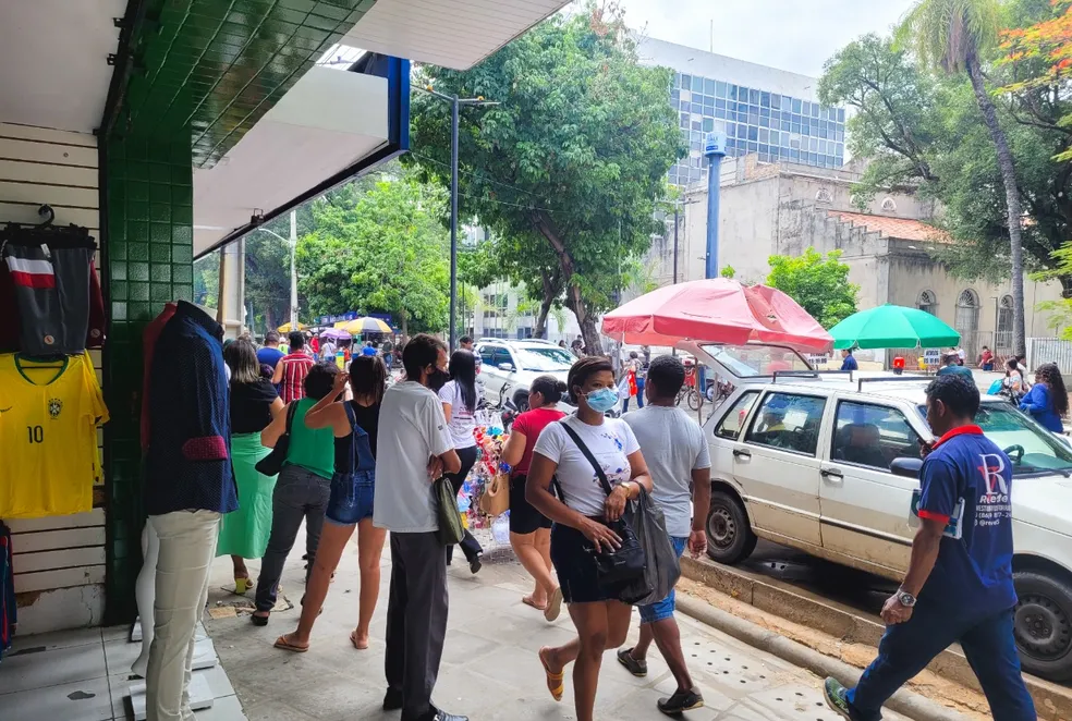 Confira o que abre e o que fecha em Teresina nesta quinta-feira (12)
