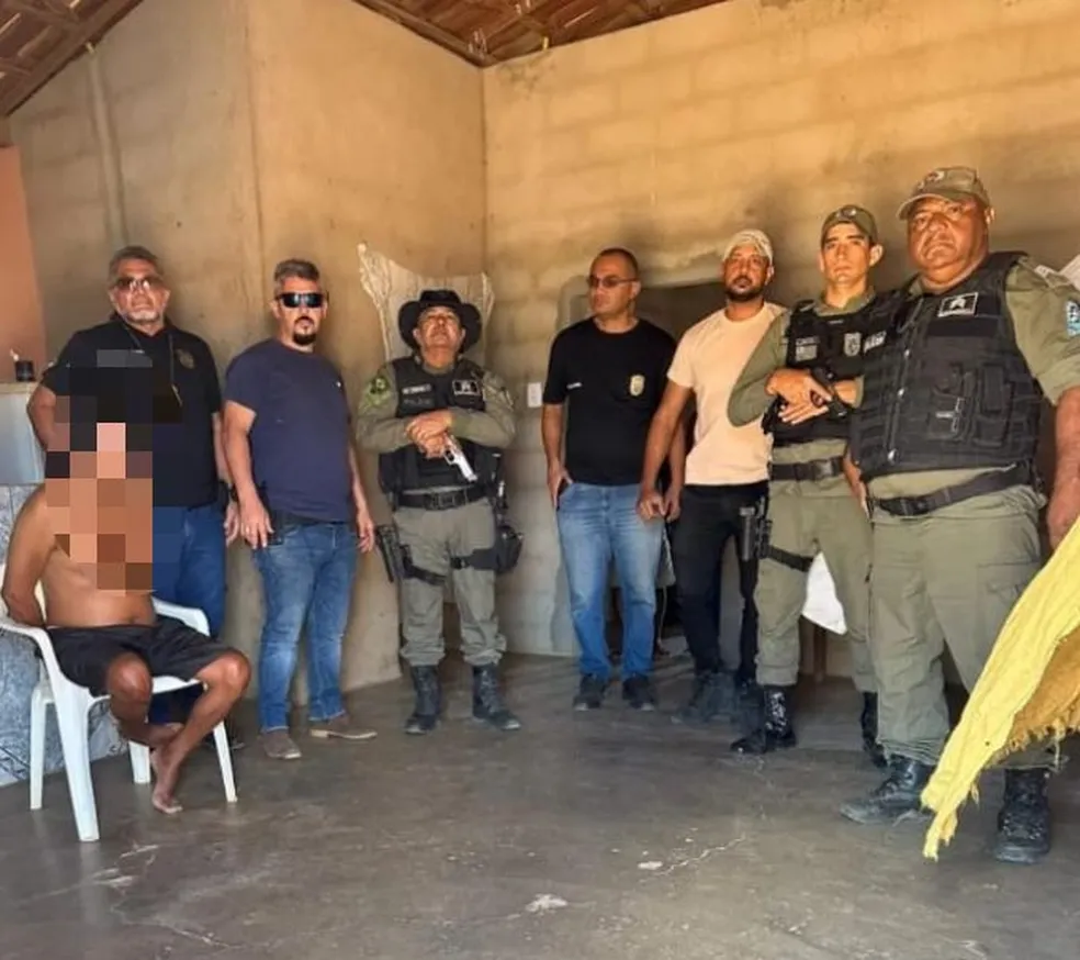 Suspeito de matar o pai e o irmão é preso em Dom Inocêncio