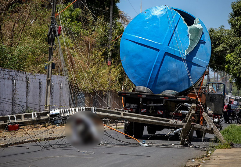 Motociclista morre esmagado por poste de energia em Teresina