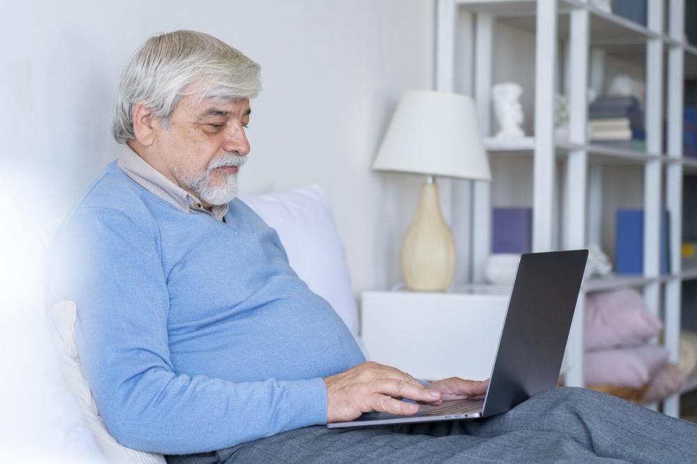 Idosos do Piauí são os que menos utilizam a conexão com a internet no Brasil