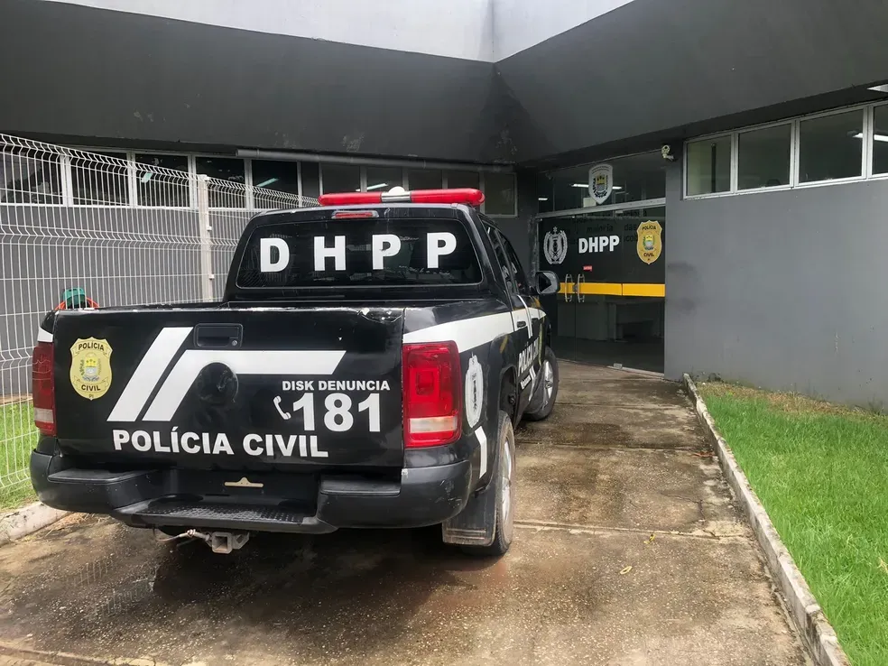 Mulher é presa suspeita de participação em duplo homicídio em Teresina