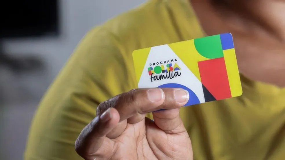Pesquisadores calcularam impactos do Bolsa Família nas taxas de pobreza e extrema pobreza ao longo de 20 anos de existência do programa, de 2003 a 2023 — Foto: ROBERTA ALINE/MDS via BBC