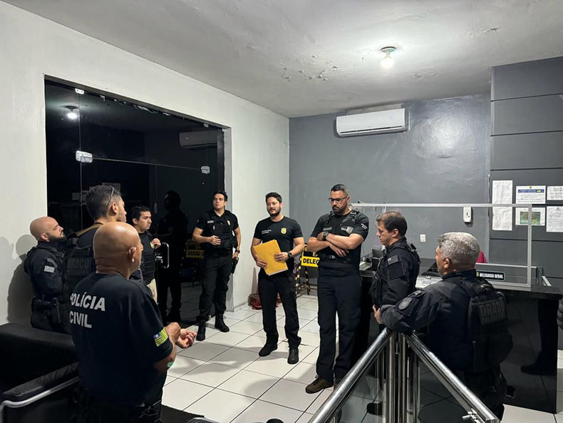 Empresários são presos suspeitos de causar prejuízo de R$ 180 mil em fraudes com cartão de crédito