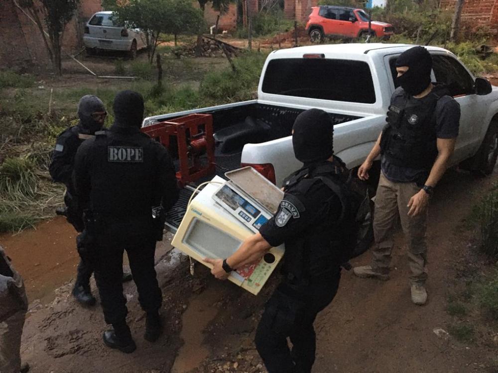 DEPRE fecha laboratório de crack na zona sul de Teresina
