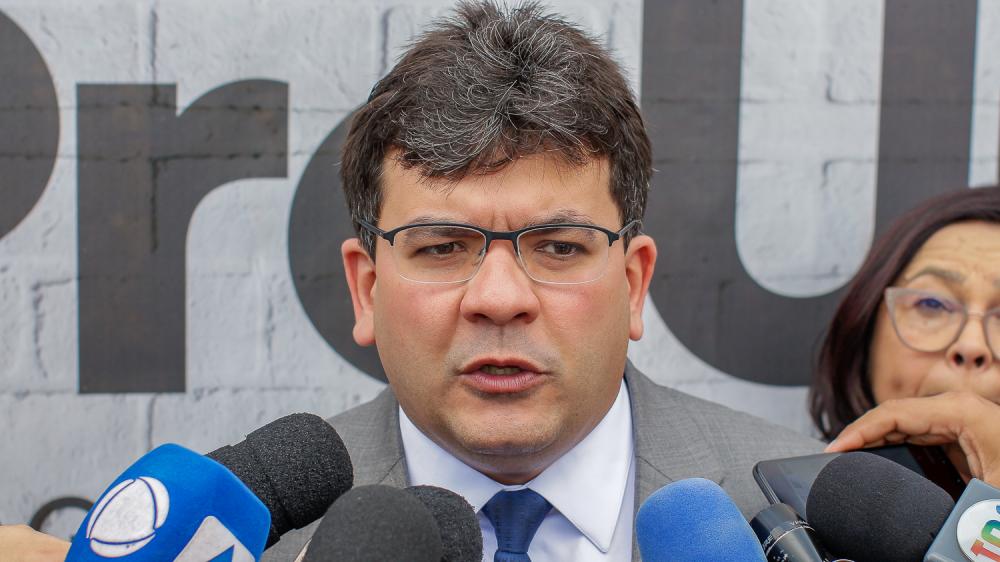 Reajuste dos servidores será definido até março, garante Rafael
