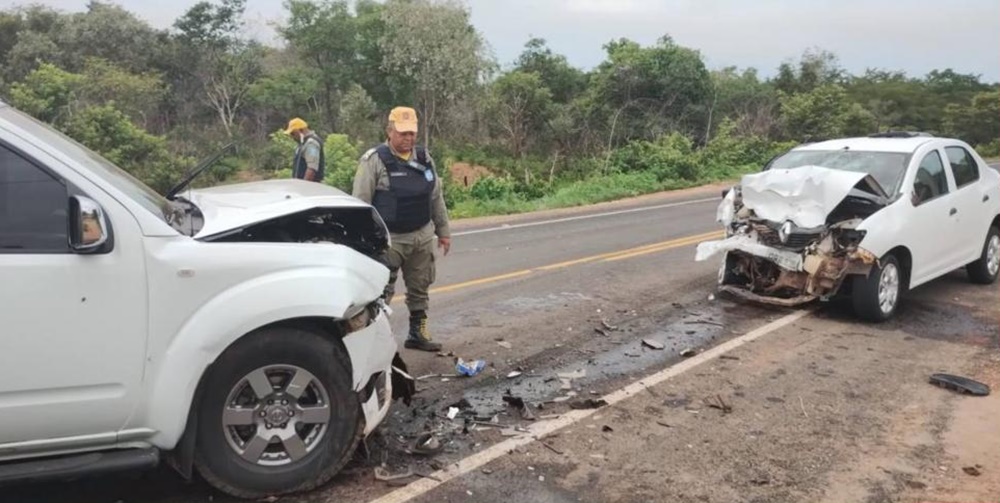 Idosa morre e oito pessoas ficam feridas em acidente na PI-130