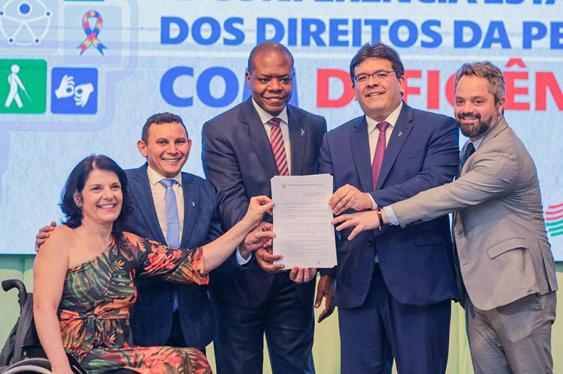Piauí adere a programa que prevê R$64 milhões em ações para pessoas com deficiência