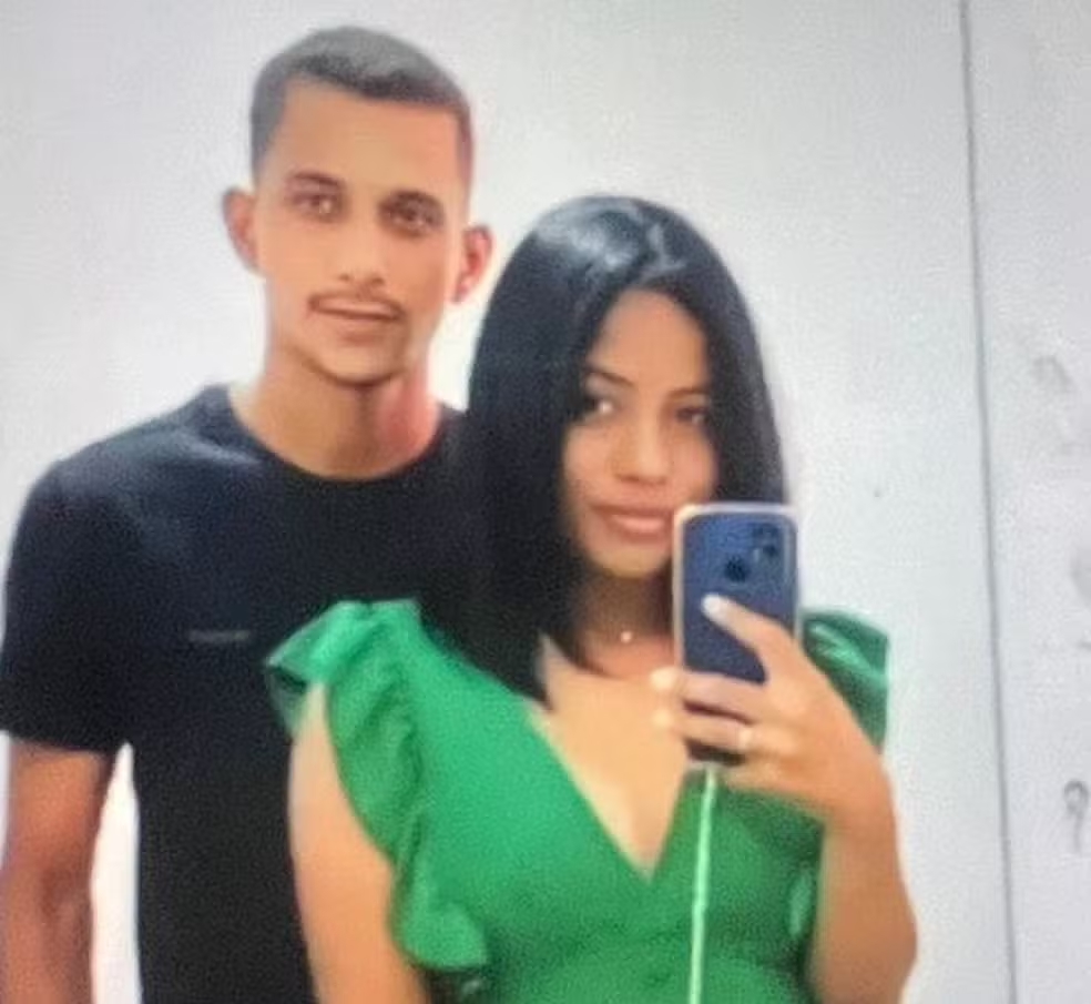 Casal em moto morre após ser atropelado por veículo na BR-230 — Foto: Reprodução/Redes Sociais