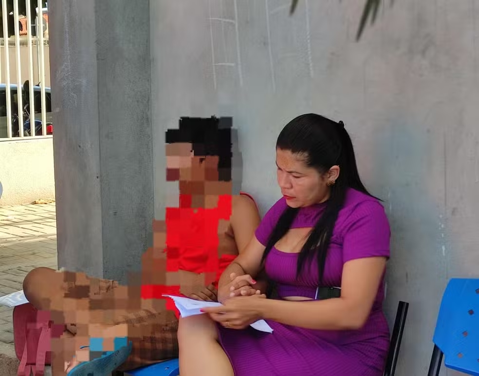 Mãe que denuncia que filho foi agredido dentro de escola em Teresina — Foto: Felipe Cruz