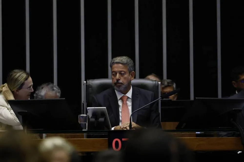 O presidente da Câmara dos Deputados, Arthur Lira (PP-AL), em sessão plenária - Pedro Ladeira - 10.abr.24/Folhapress