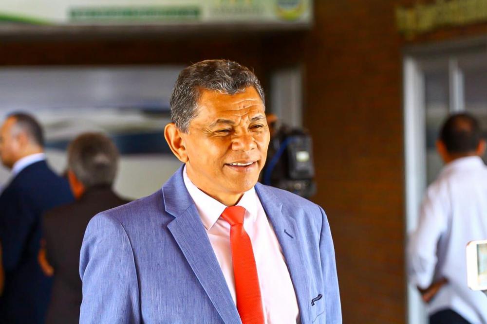 Deputado João de Deus toma posse na Assembleia Legislativa