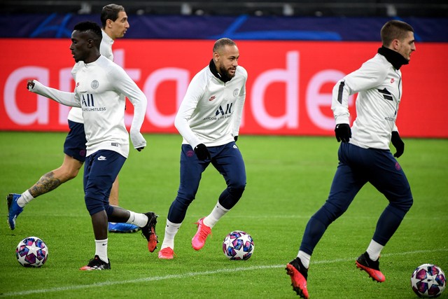 Champions retorna hoje com Neymar no time titular do PSG