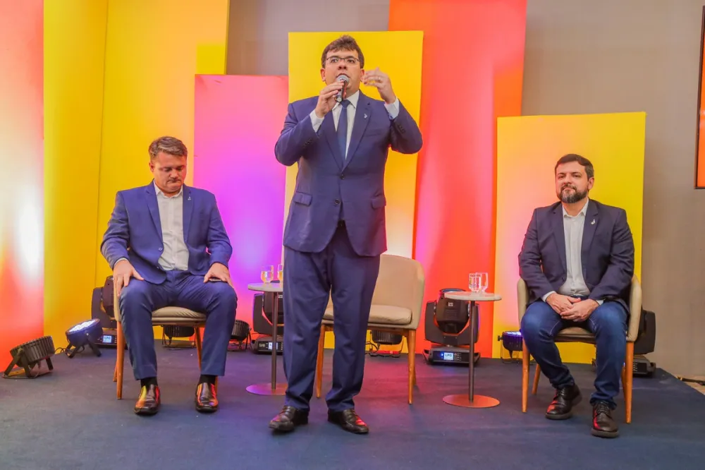 Rafael Fonteles inaugura Hub da Investe Piauí em Teresina