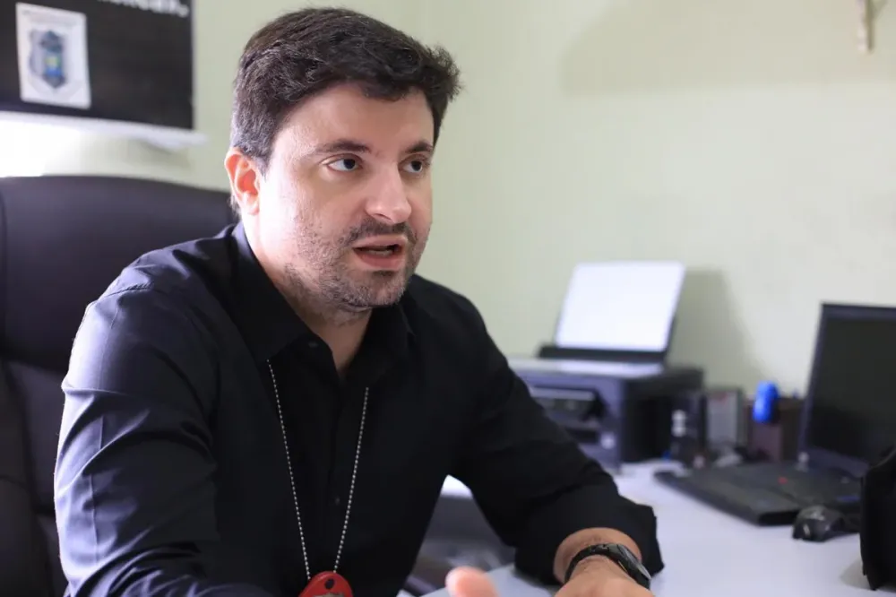 Pedreiro atropelado por delegado recebe alta; corregedoria pura conduta