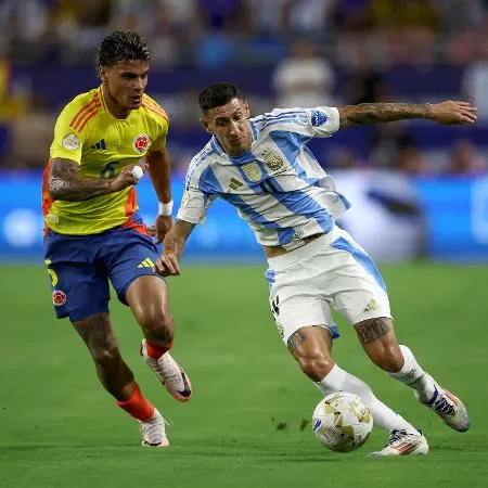Di María em ação na final da Copa América entre Colômbia e Argentina | Imagem: Agustin Marcarian/Reuters