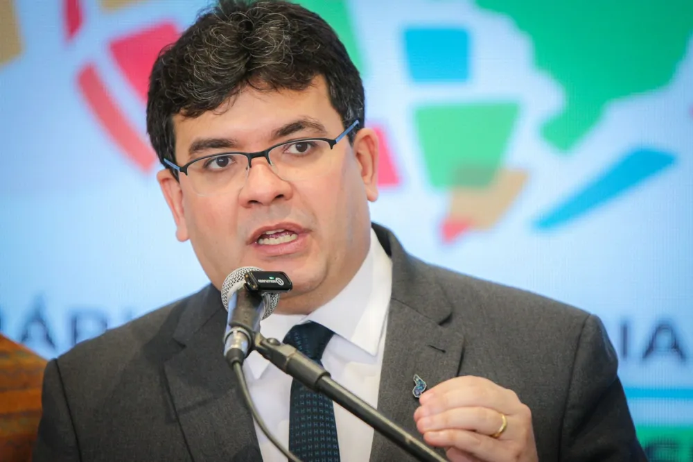 Rafael Fonteles institui política pública do hidrogênio verde no Piauí