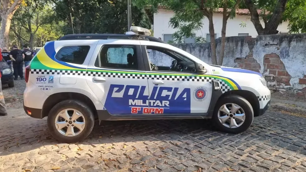 Homem é assassinado a tiros na frente da casa da ex-esposa, em Teresina — Foto: Pedro Lima