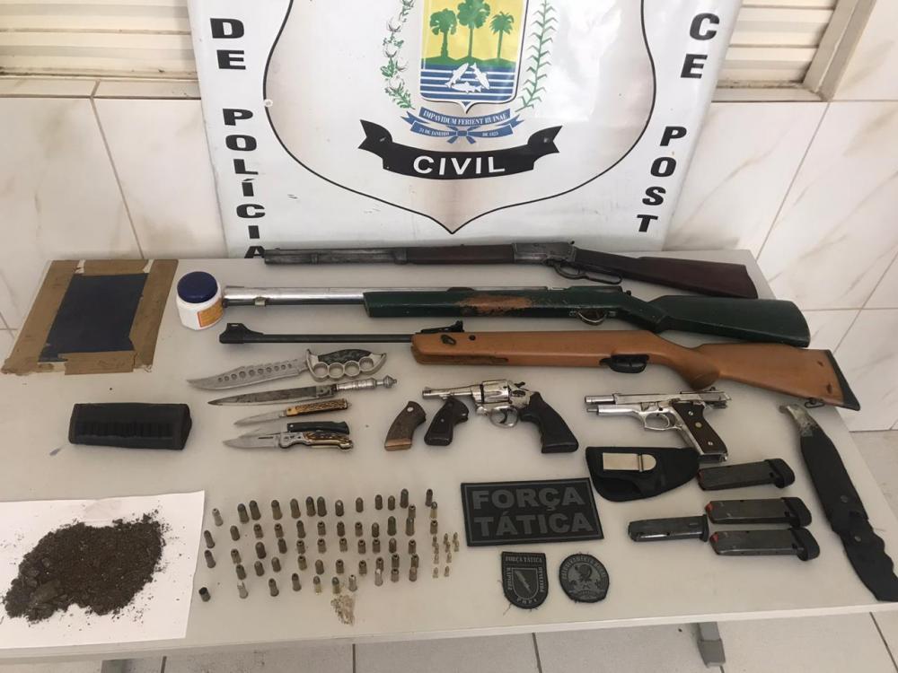  Suspeito de agiotagem é preso com 'arsenal' e drogas em município do Piauí