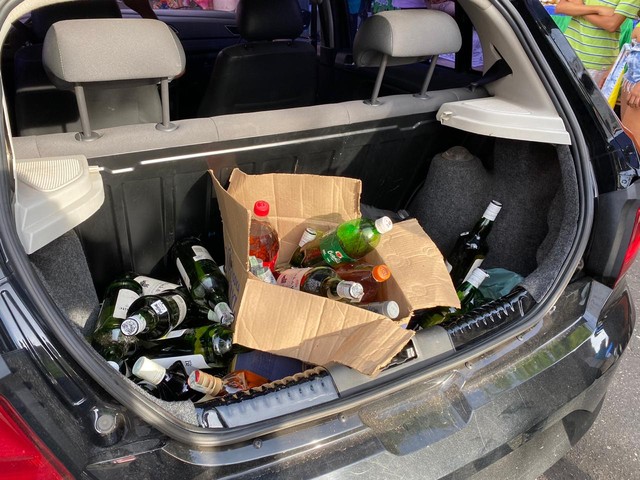 Homem é preso suspeito de falsificar bebidas e tentar vender em bloco