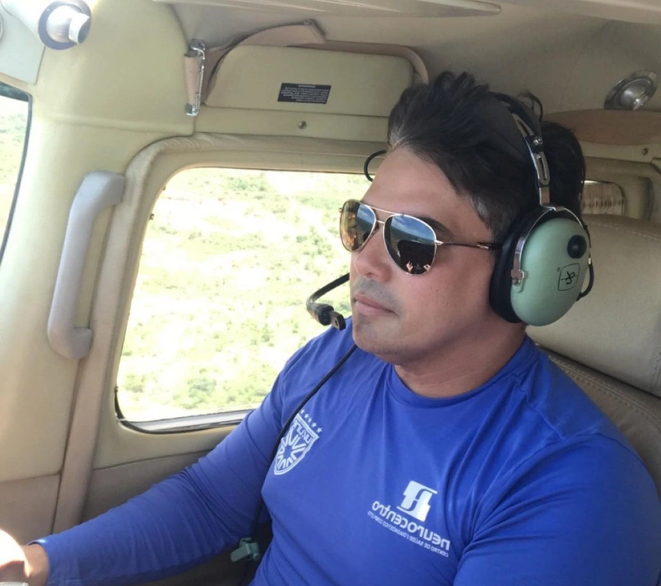 Avião com o médico Jacinto Lay cai na BR 316 na zona sul de Teresina