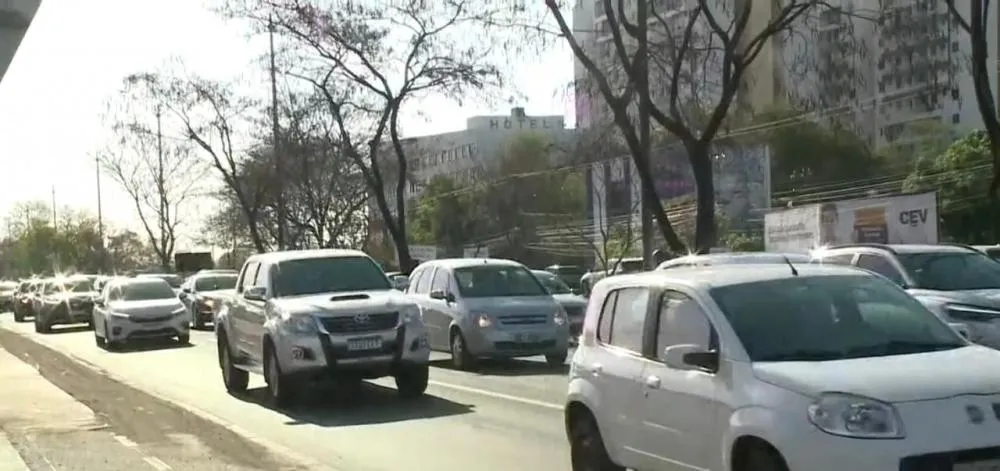 Obra de recapeamento asfáltico na Av. João XXIII deve ser concluída em 10 dias