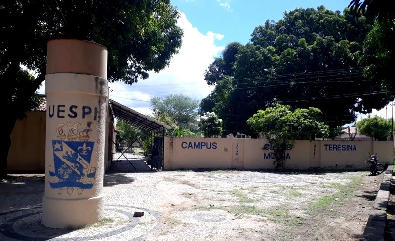 Governo autoriza contratação de 160 professores substitutos para a Uespi