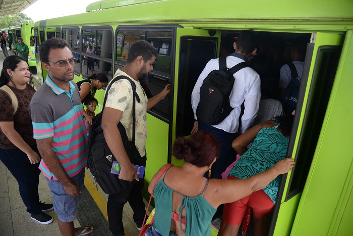 Integração gera dúvidas e superlotação de ônibus na Zona Norte