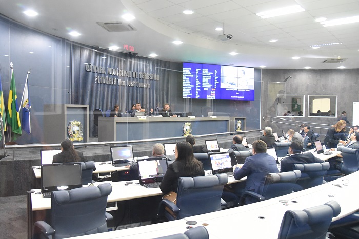 Março deve movimentar troca-troca de partido entre vereadores com mandato
