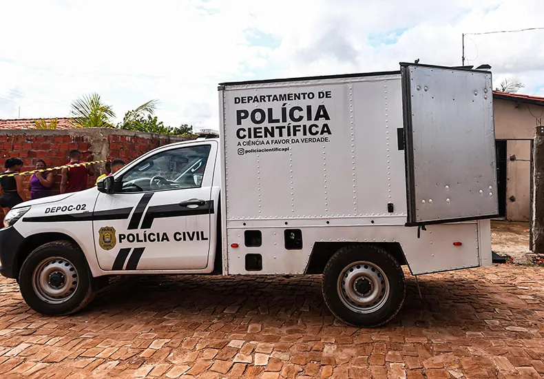@ Renato Andrade