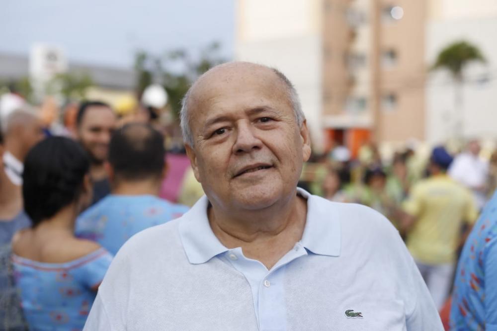 Charles diz que candidato de Firmino será um 