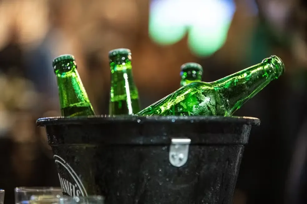 Teresina é a terceira capital que mais consome bebida alcoólica no Brasil; veja como pedir ajuda — Foto: Fábio Tito