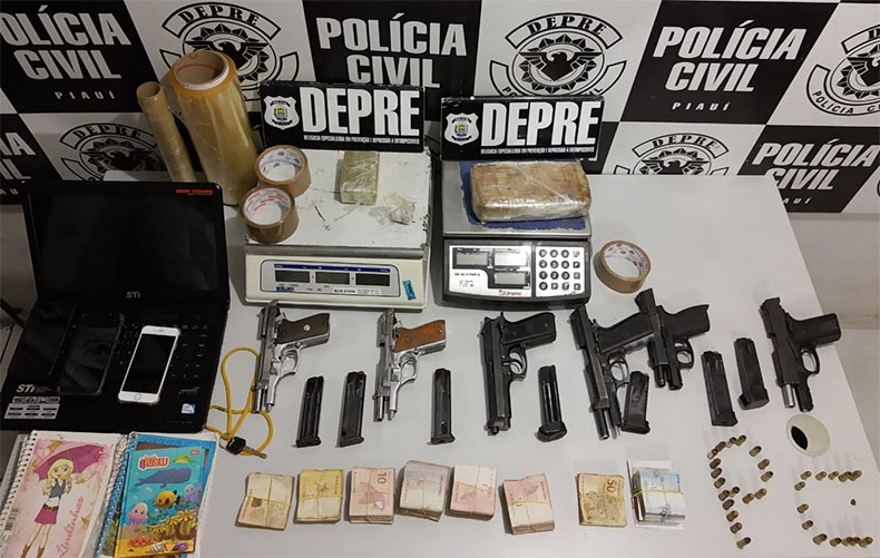  Mototaxista é suspeito de esconder pistolas da PM para facção criminosa 