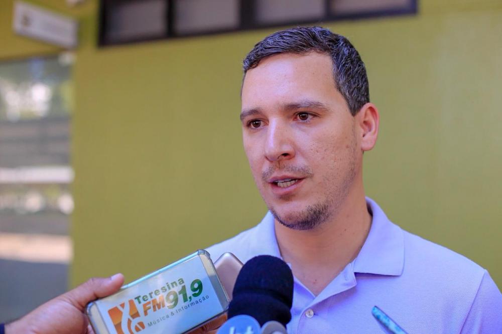 Vereador Ítalo Barros diz que Graça Amorim quer aparecer