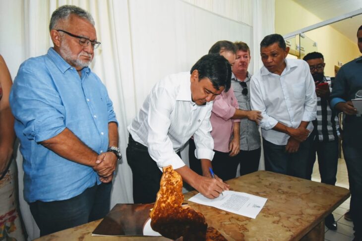 Governador autoriza recuperação da PI-115 entre Juazeiro e Castelo