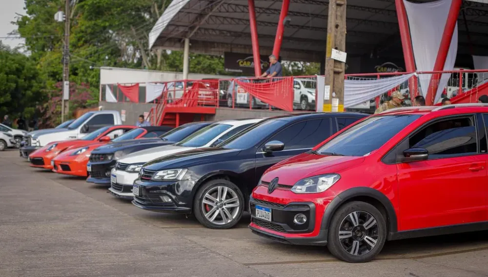 Carros apreendidos na operação | @ Alef Leão