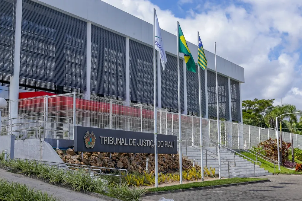 @ Alef Leão
