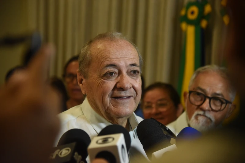Prefeito Silvio Mendes (Foto: Assis Fernandes)