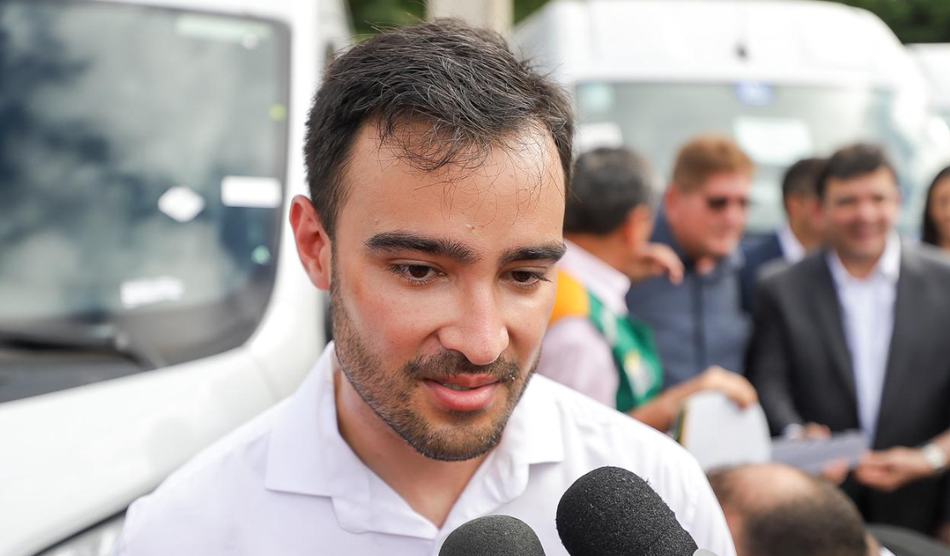 Vinícius Dias @ Lucas Dias